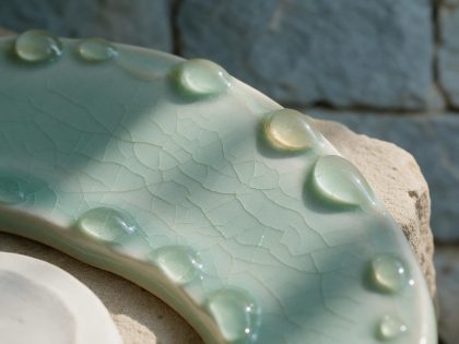 Celadon glaze, crackled